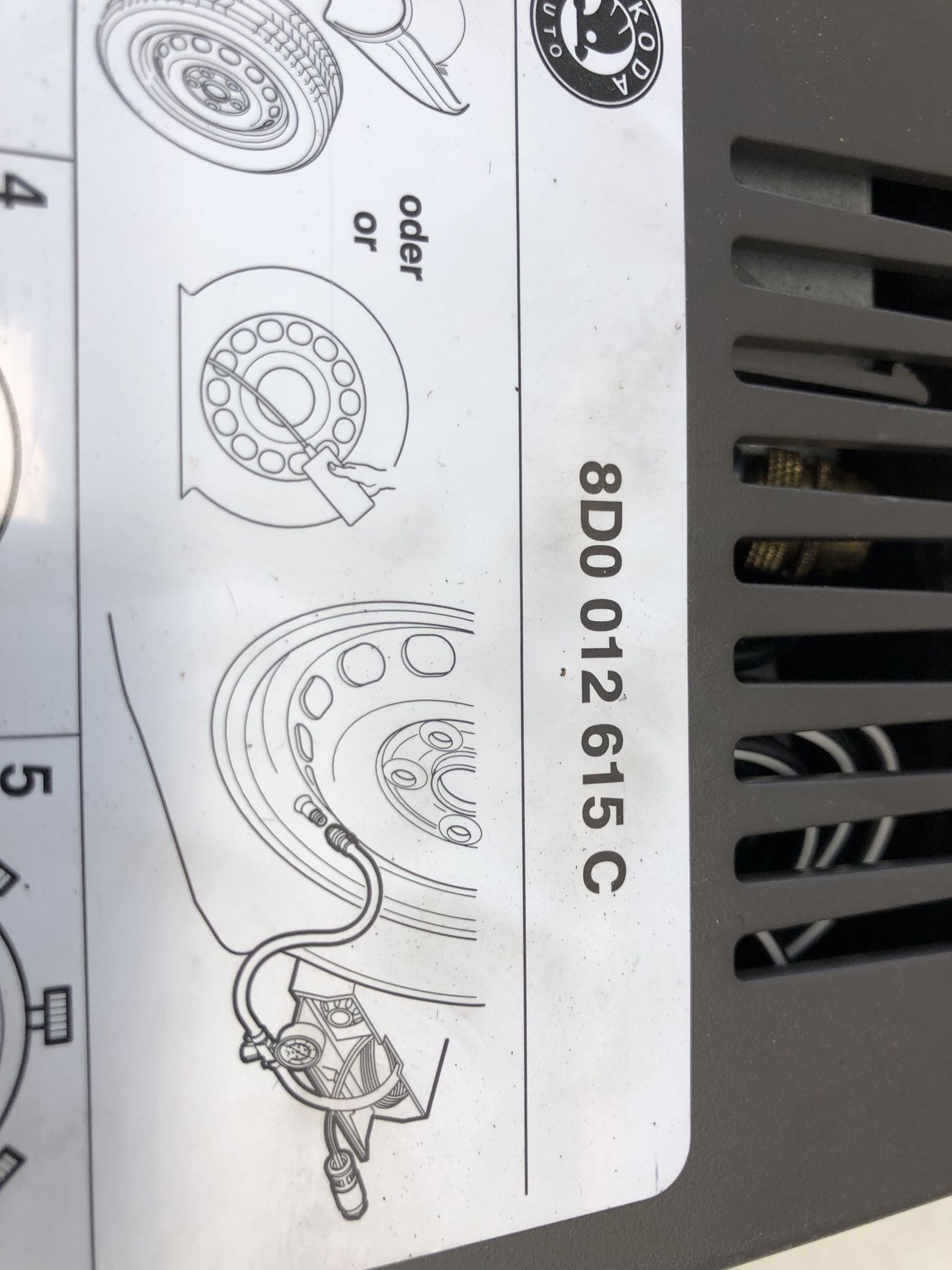 VW Passat 3C B6 Reifenkompressor Pannenkomprssor